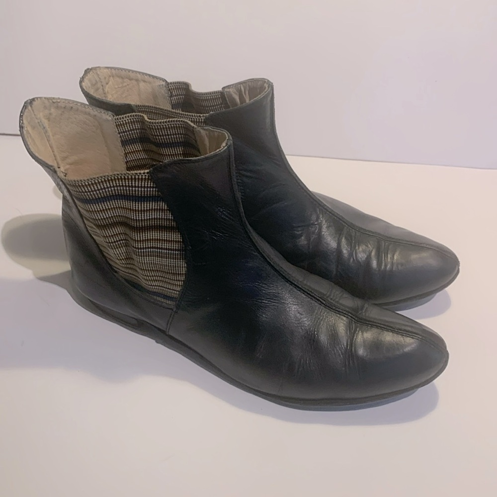 John Fluevog Black Leather Ankle Boots